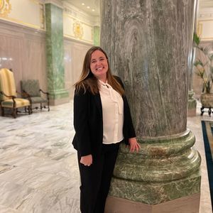 Meet your Posher, Caitlin